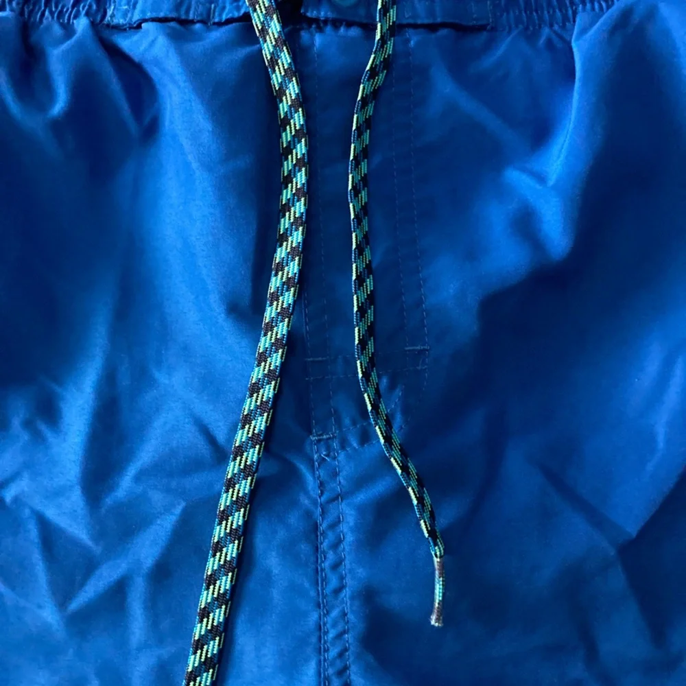 Nike SZ XL  Blue Swim Board Shorts with Quick-Dry Technology